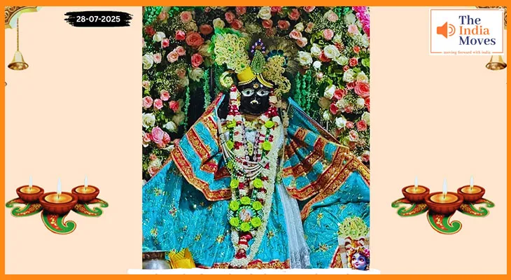 Banke Bihariji 28 July Darshan : सावन सोमवार पर बिहारी जी के दर्शन