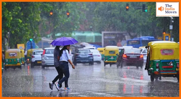 दिल्ली-एनसीआर में मौसम ने बदली करवट, झमाझम बारिश से बदला मौसम का मिजाज