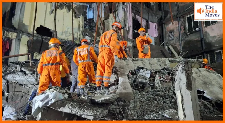 महाराष्ट्र के विरार में 4 मंजिला इमारत ढही, मलबे में कई लोग दबे, रेस्क्यू ऑपरेशन जारी