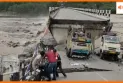 गुजरात में पुल हादसा, वडोदरा-आणंद हाईवे का पुल टूटा, मची अफरा-तफरी
