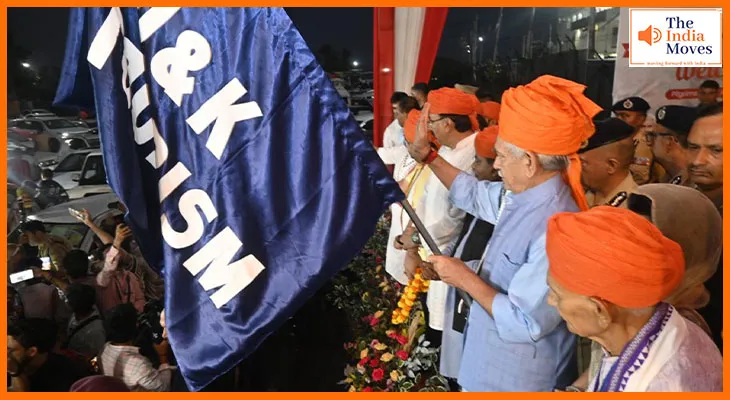 अमरनाथ यात्रा का पहला जत्था भगवती नगर से रवाना, LG मनोज सिन्हा ने दिखाई हरी झंडी