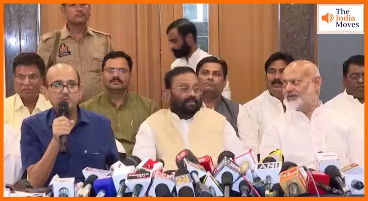 उत्तर प्रदेश की सियासत में तीसरे मोर्चे की एंट्री, स्वामी प्रसाद मौर्य ने किया 'लोक मोर्चा' का गठन